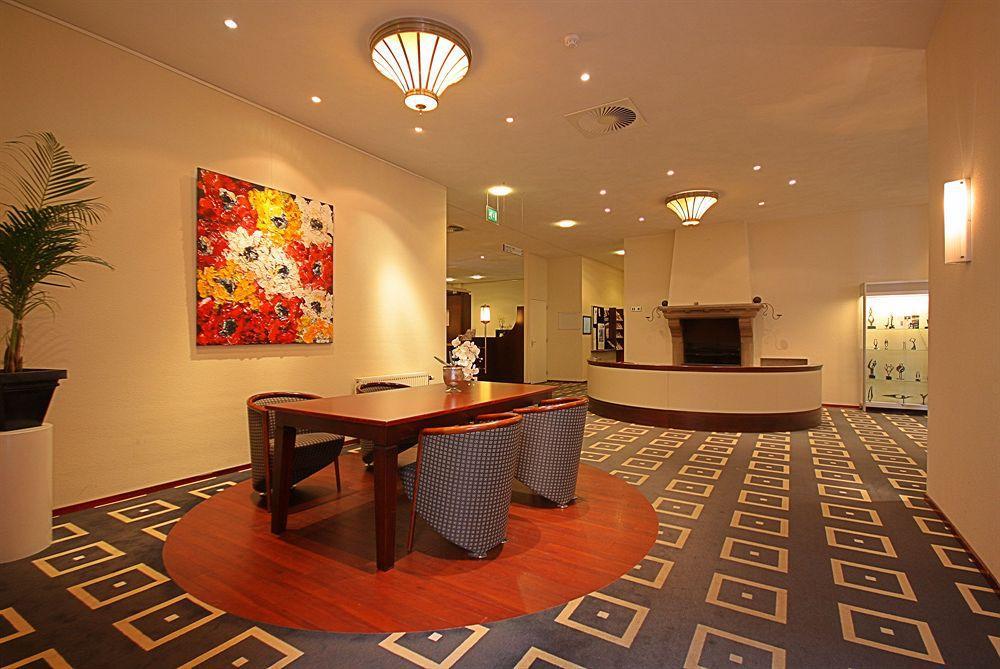 Fletcher Parkhotel Val Monte 4*